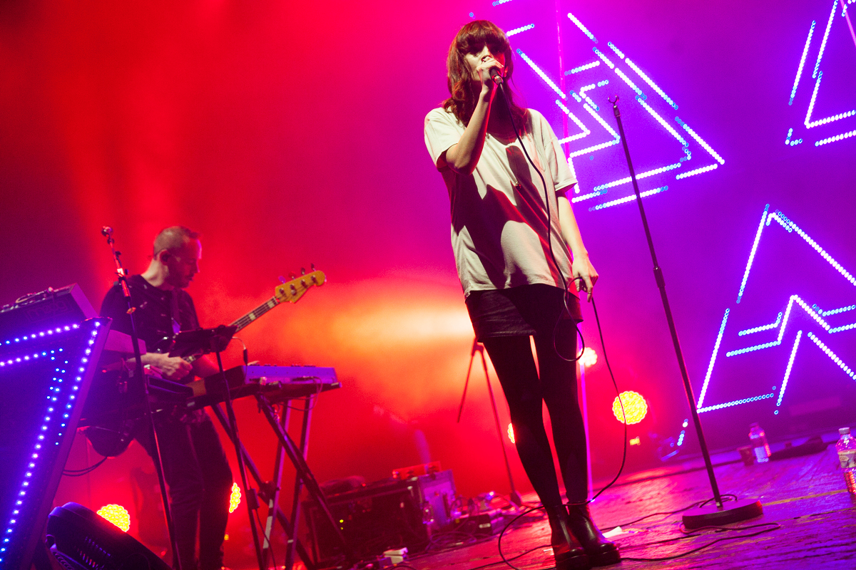 CHVRCHES Brixton Academy London 2014 10 30 Minh Le 9