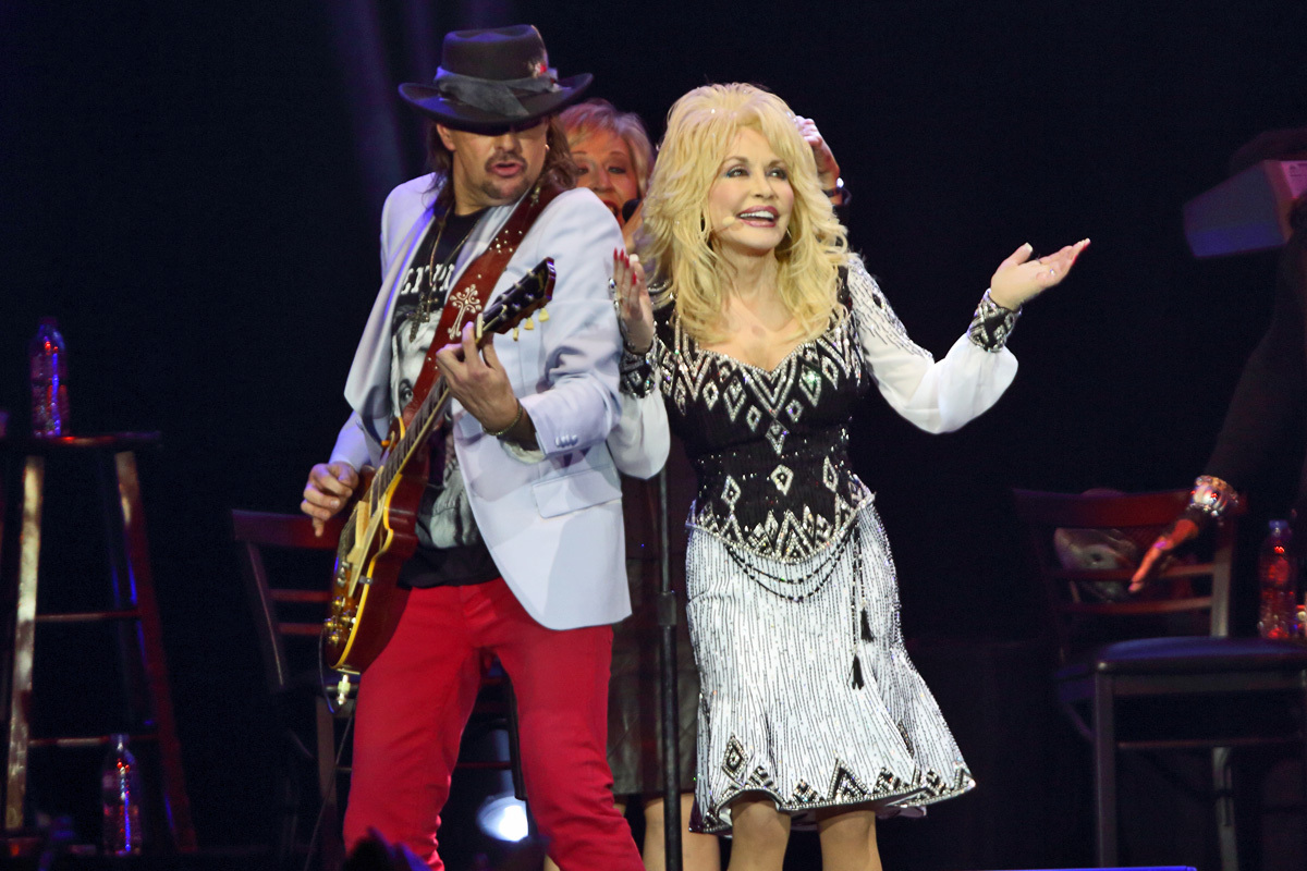 Dolly parton08