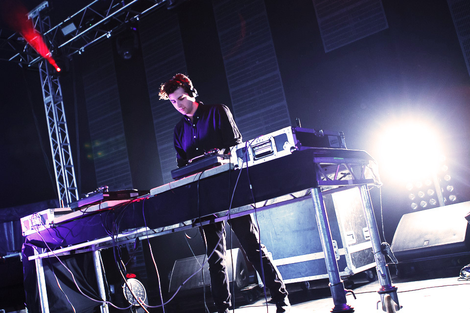 Field Day 2014 Victoria Park 07 08 06 14 Wunmi Onibudo Jamie XX