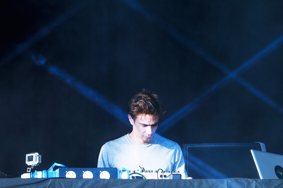 Field Day 2014 Victoria Park 07 08 06 14 Wunmi Onibudo Jon Hopkins