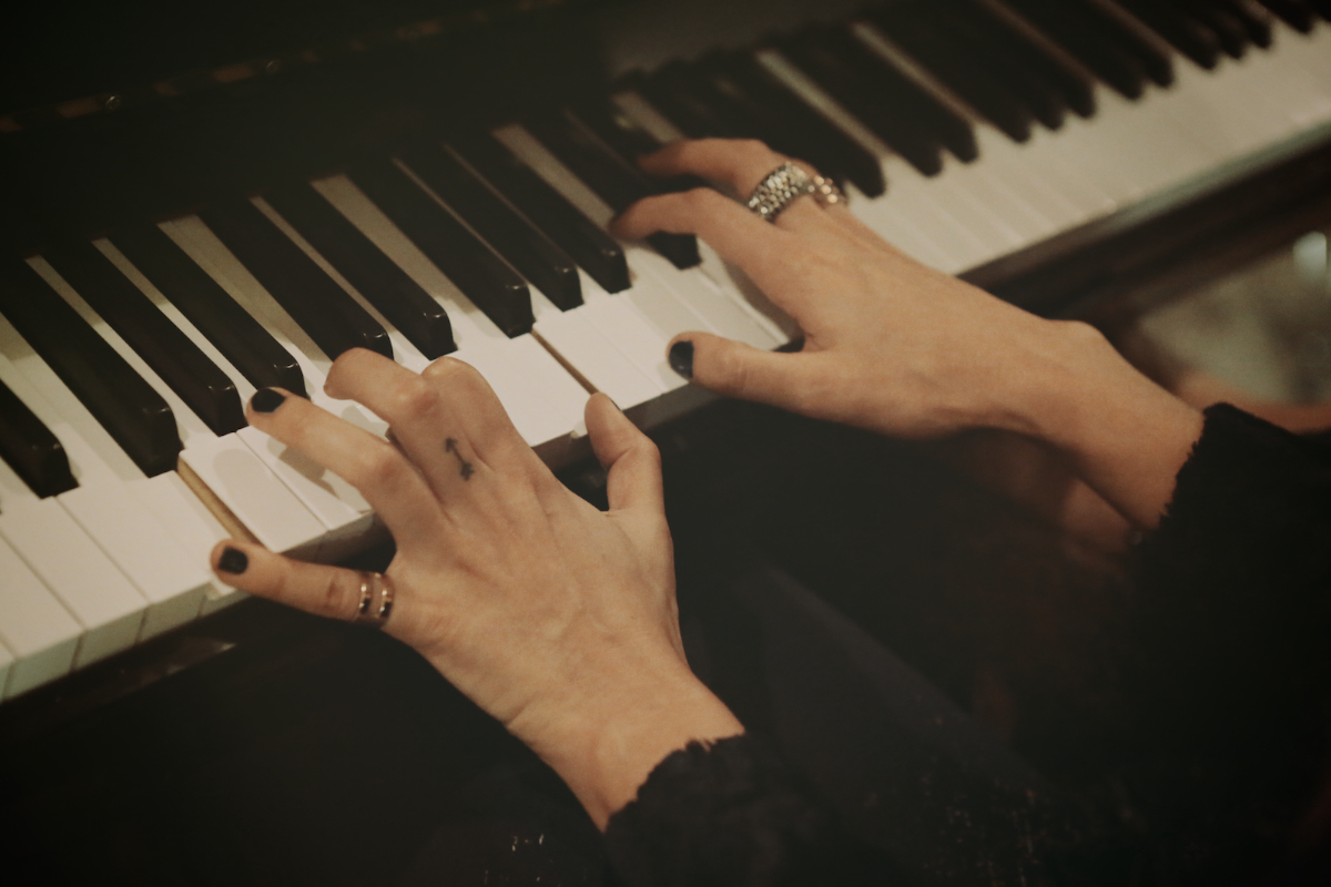 First Aid Kit Royal Albert Hall London 240914 Sara Amroussi Gilissen 3