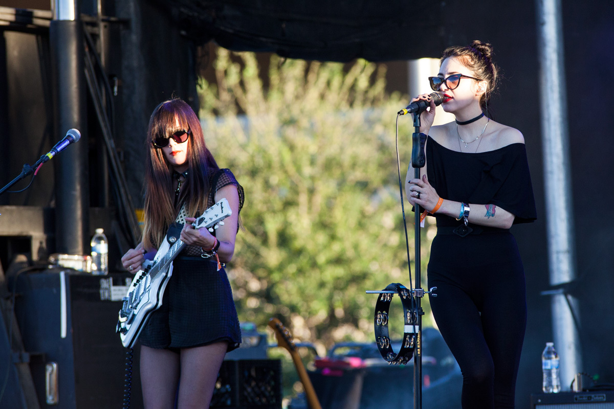 Dumdumgirls funfunfunfest 110914 andypareti 1