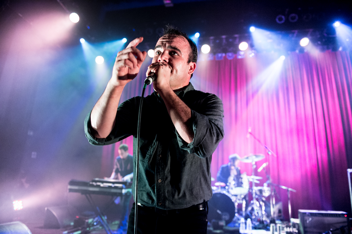 Future Islands London Shepherds Bush Empire07112014 Daniel Harris Web 6
