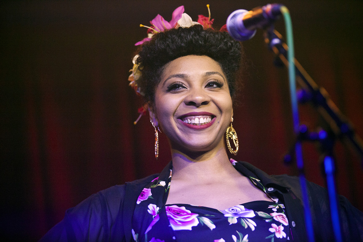 Holliecook hoxtonbarandgrill 140514 IWM 2