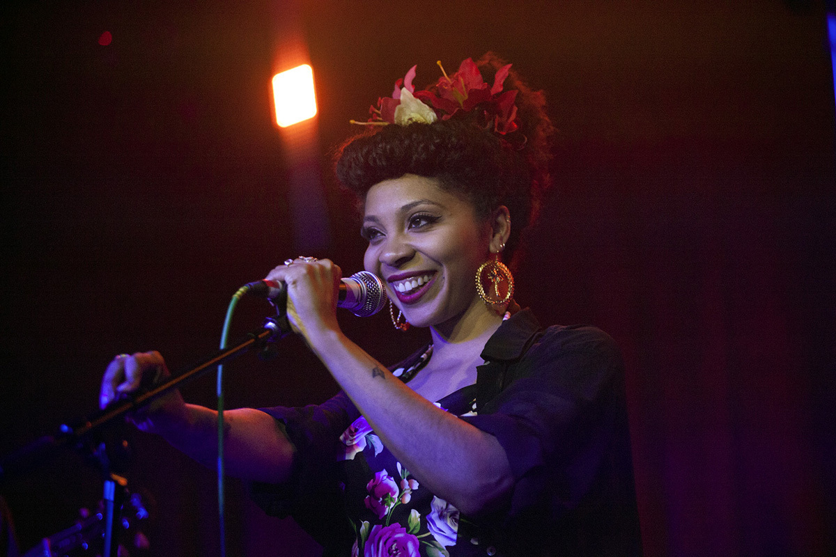 Holliecook hoxtonbarandgrill 140514 IWM 3