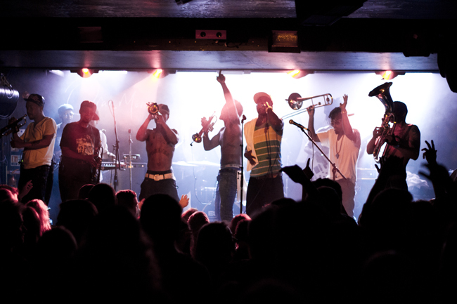 Hypnoticbrass oranmor 140514 matthewmcandrew 018