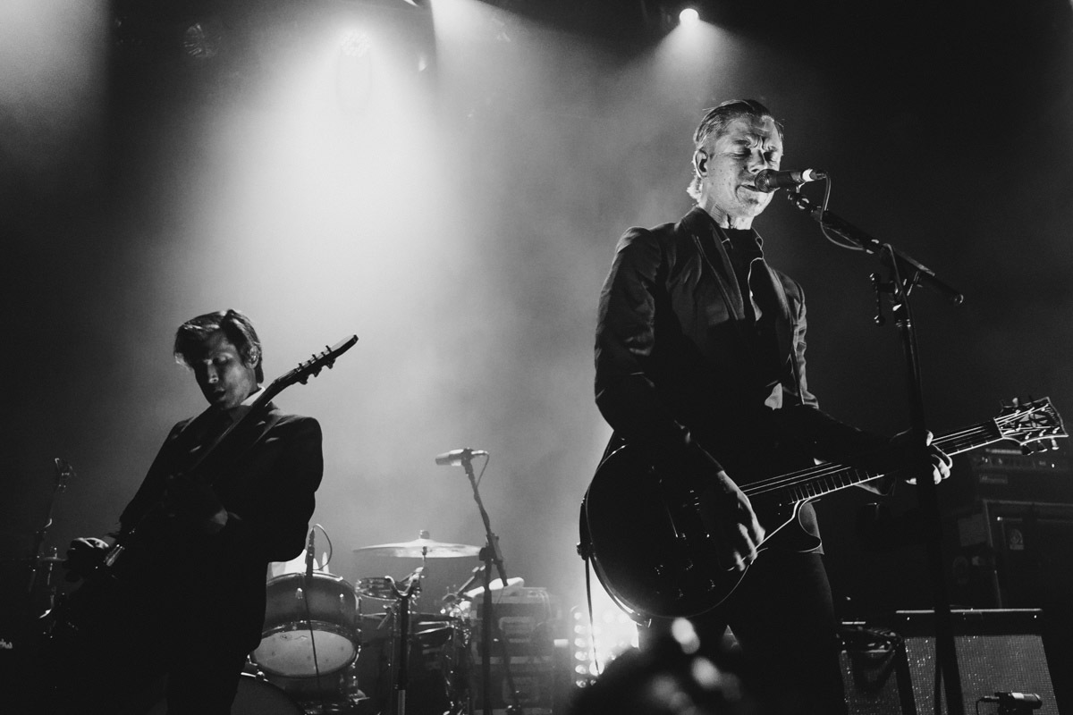 Interpol Bowery Ballroom NYC 05 09 2014 Lauren Kallen 2
