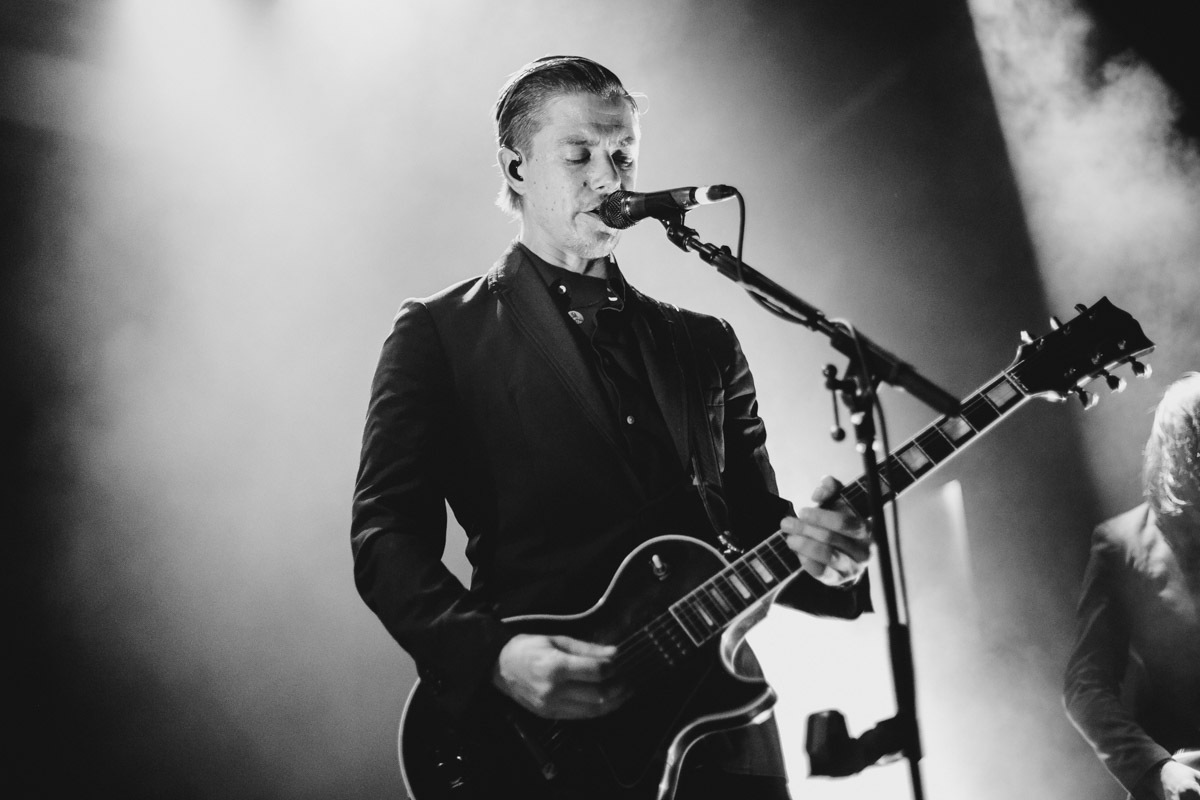 Interpol Bowery Ballroom NYC 05 09 2014 Lauren Kallen 5