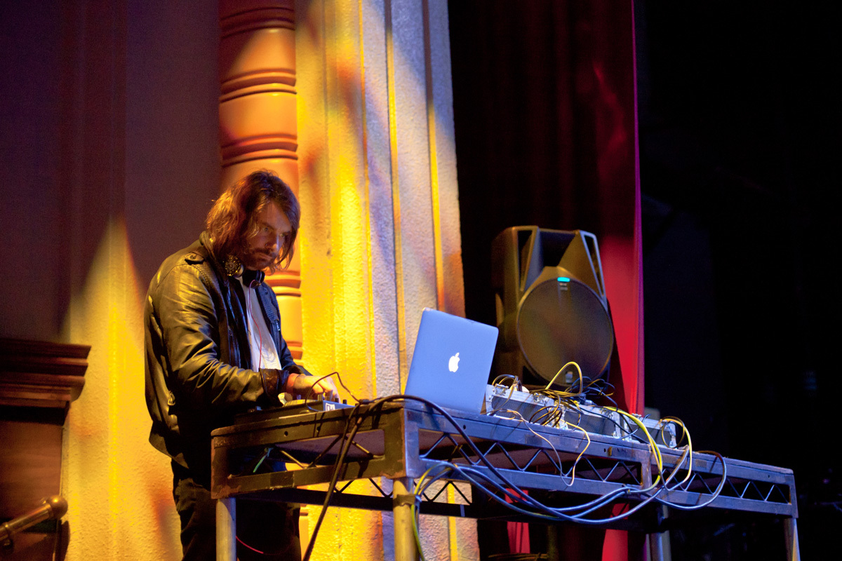 DJ Rich Thane Ja Ja Ja 15 11 2014 Steve Asenjo IMG 9994