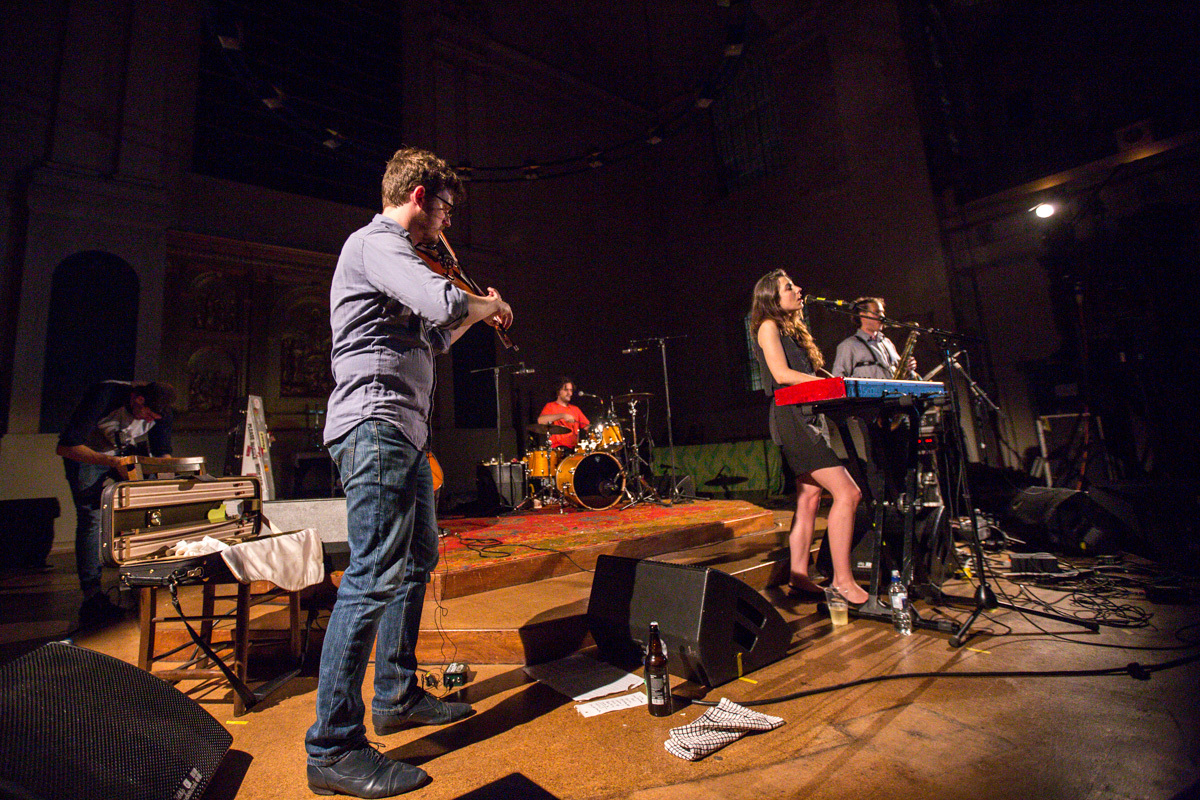 Julia Holter VF 2895