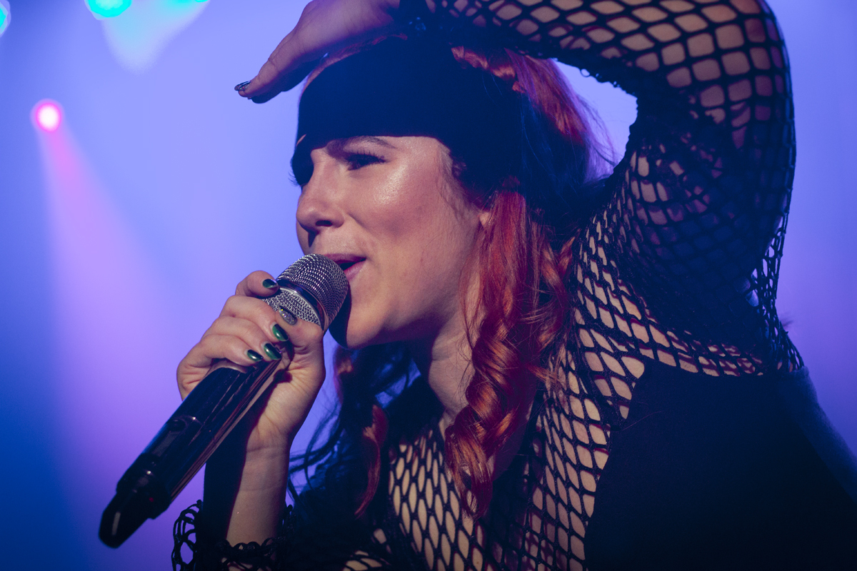 Katyb o2abc 281014 matthewmcandrew 007