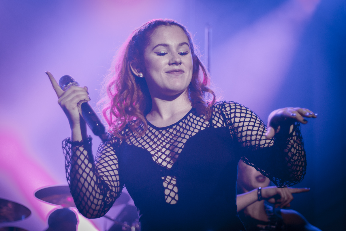 Katyb o2abc 281014 matthewmcandrew 008