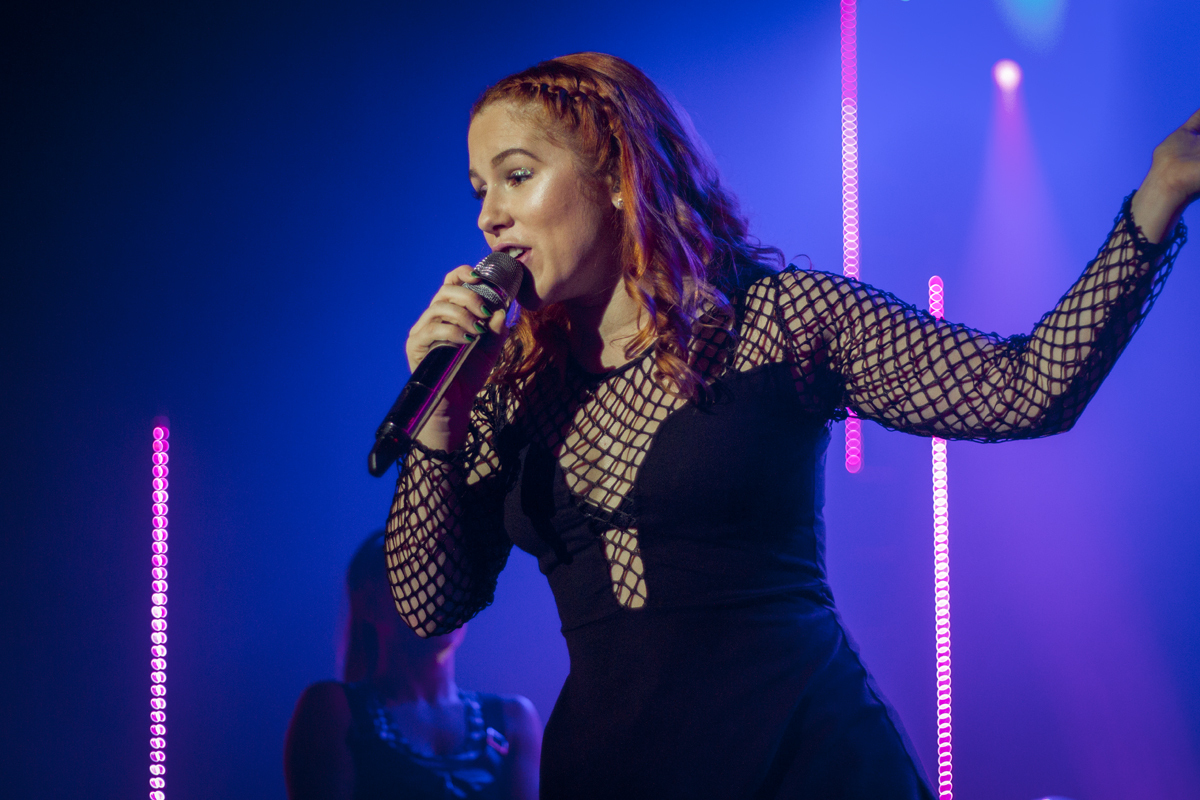 Katyb o2abc 281014 matthewmcandrew 011