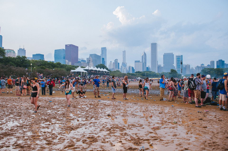 Lolla Day3 Atmosphere 030814 09