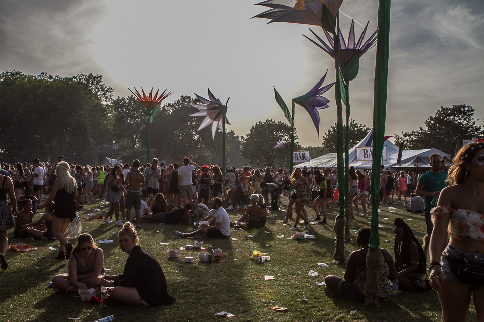Lovebox Saturday Victoria Park 180714 Wunmi Onibudo crowd 4