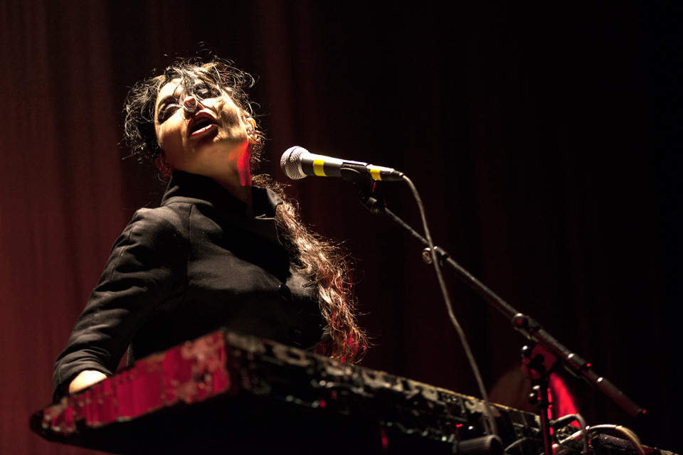 Kristeenyoung austinmusichall 052414 andypareti 2