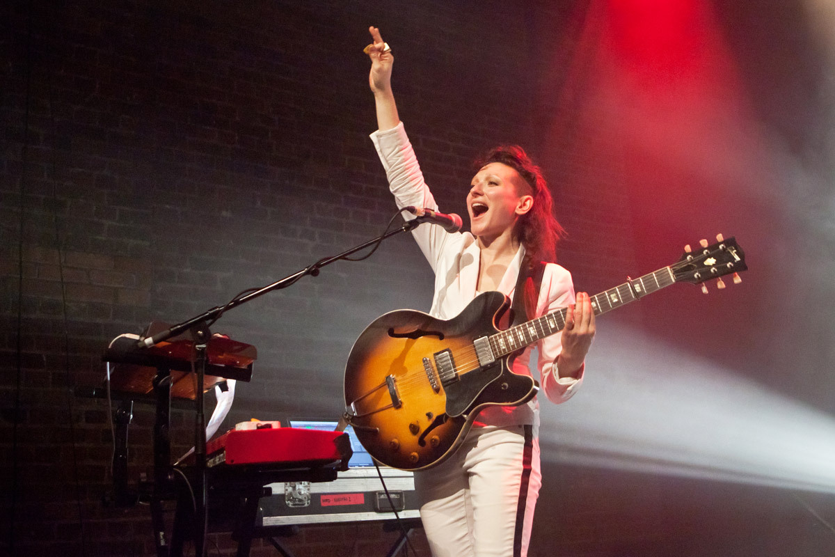 My Brightest Diamond Village Underground 2014 10 28 Steve Asenjo IMG 6079