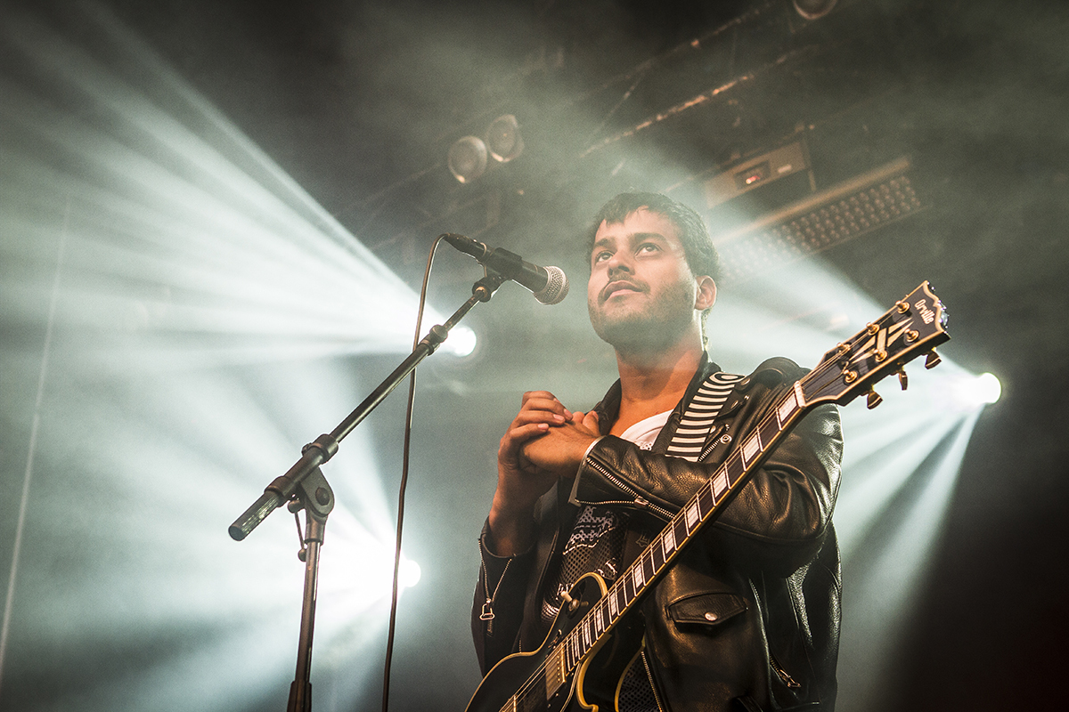 Twin Shadow 1