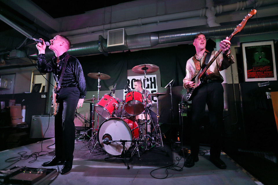 The amazing snakeheads1