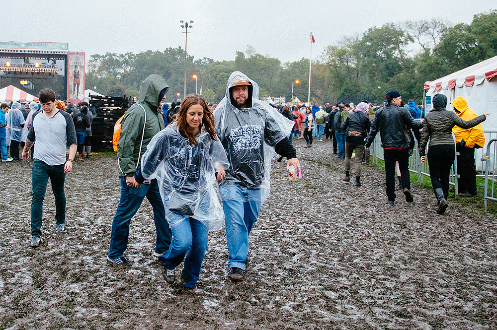 Riot Day1 Atmosphere Gaelle Beri05