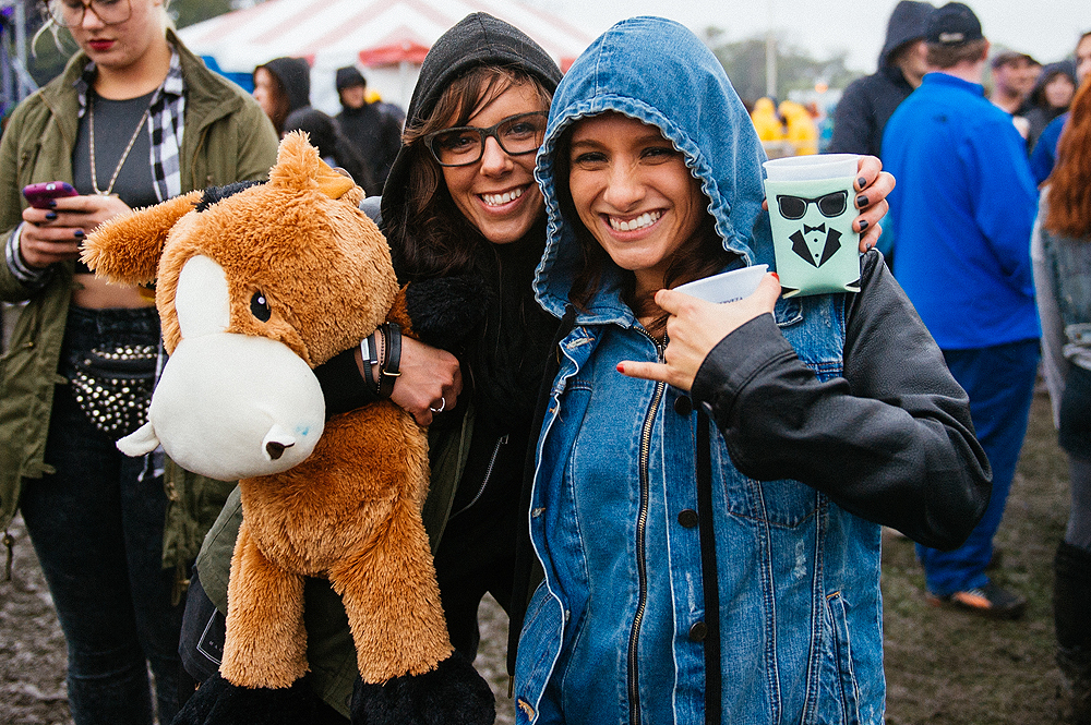 Riot Day1 Atmosphere Gaelle Beri06