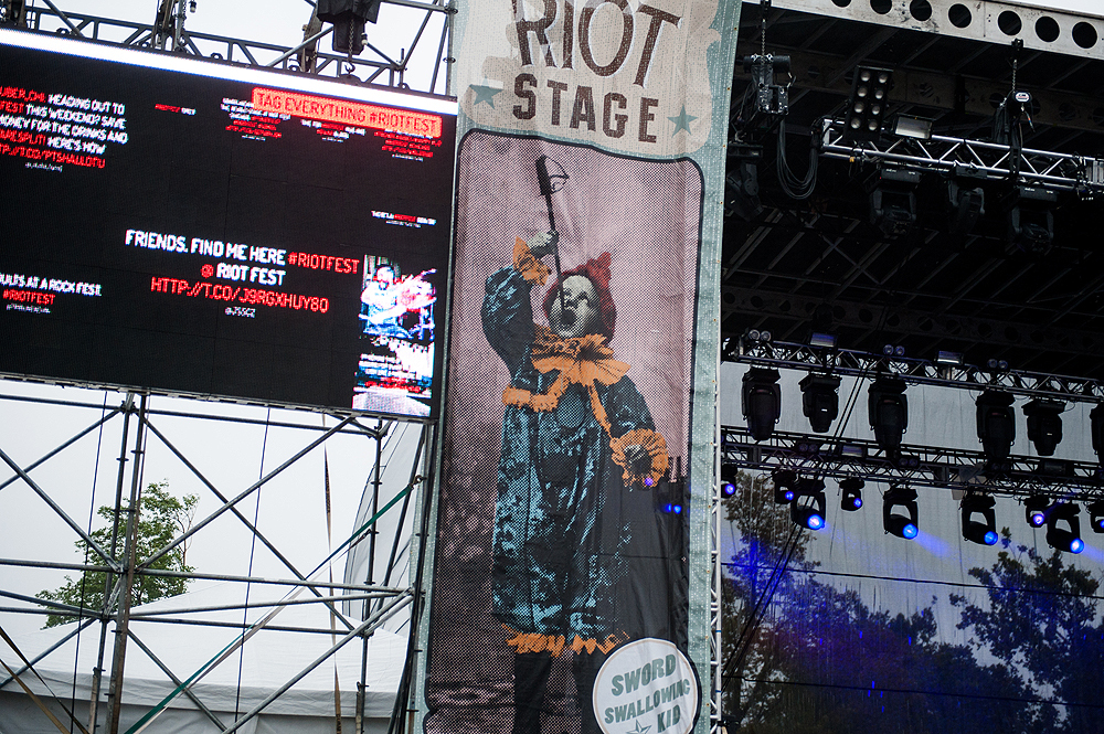 Riot Day1 Atmosphere Gaelle Beri07