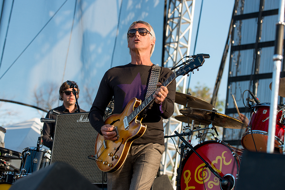 Paul Weller Gaelle Beri Riot Day208