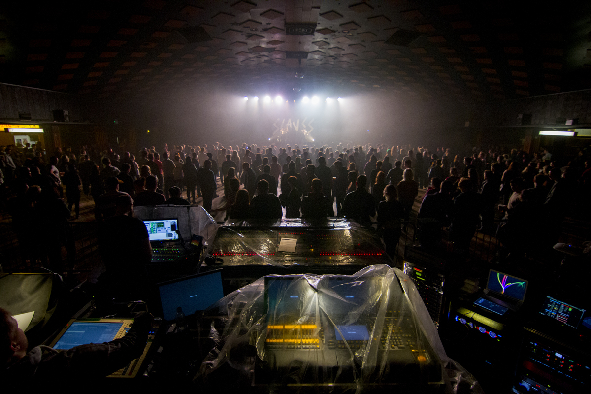 Slaves barrowlandballroom 111114 matthewmcandrew 027