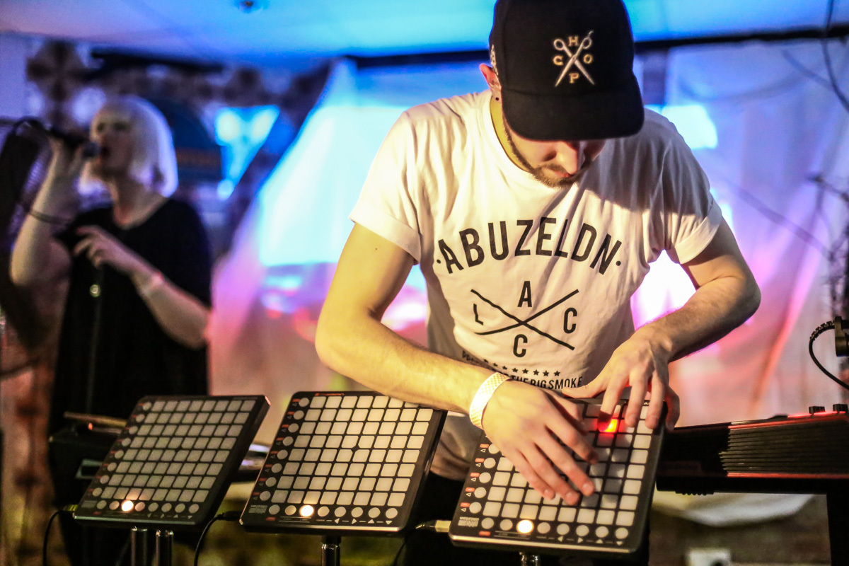 Avec Sans Sounds From The Other City 2014