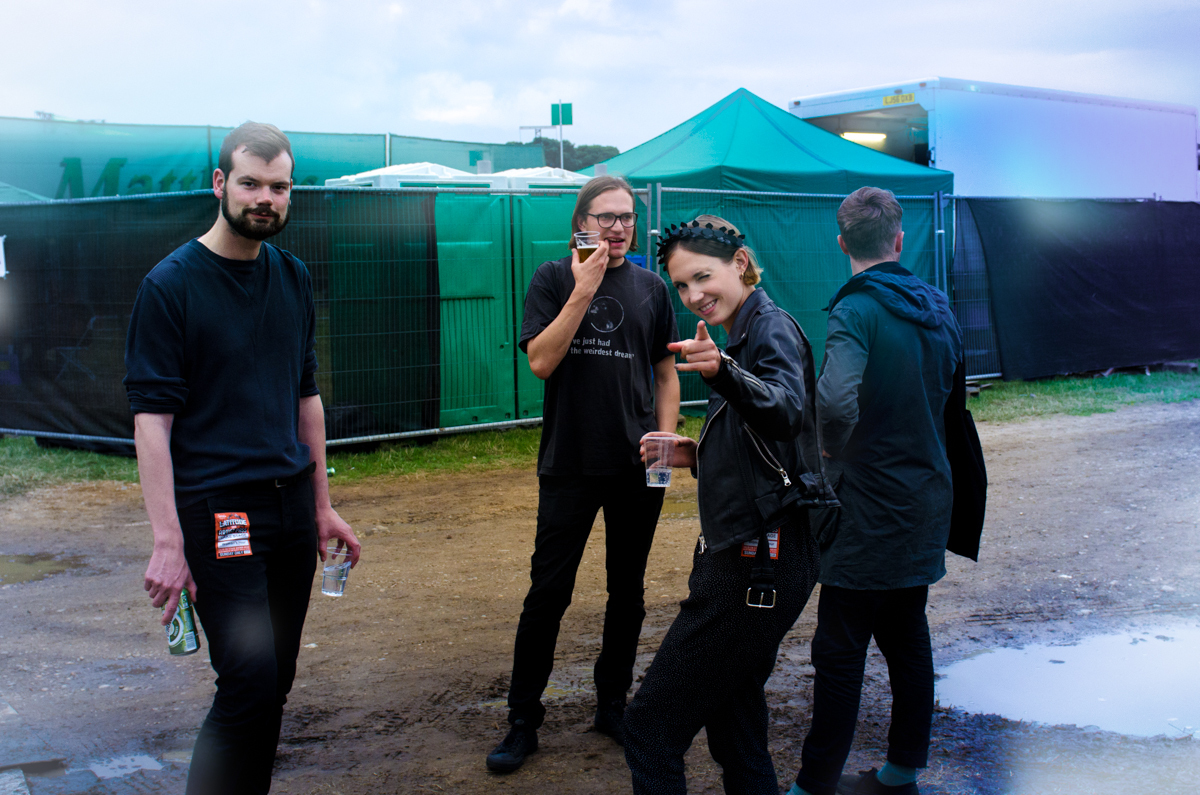 Womans Hour Behind The Scenes 200714 Latitude Festival by Howard Melnyczuk 4