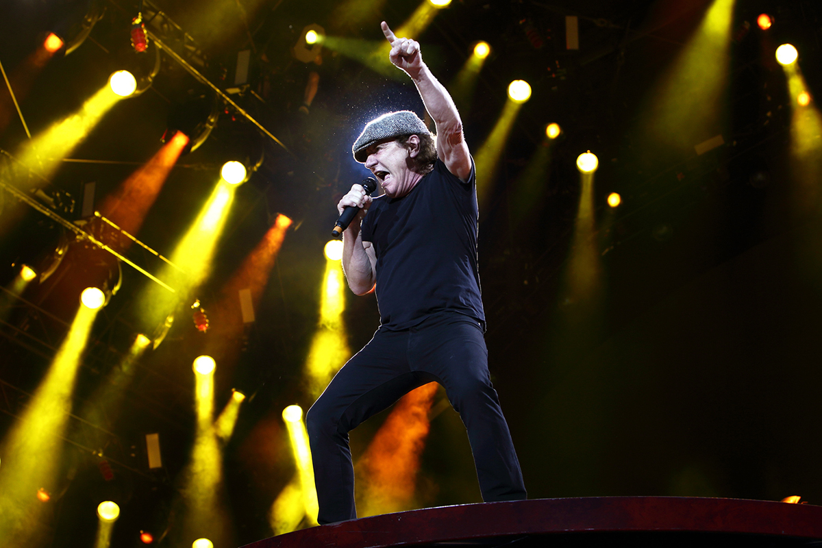 Acdc wembley15 bc14