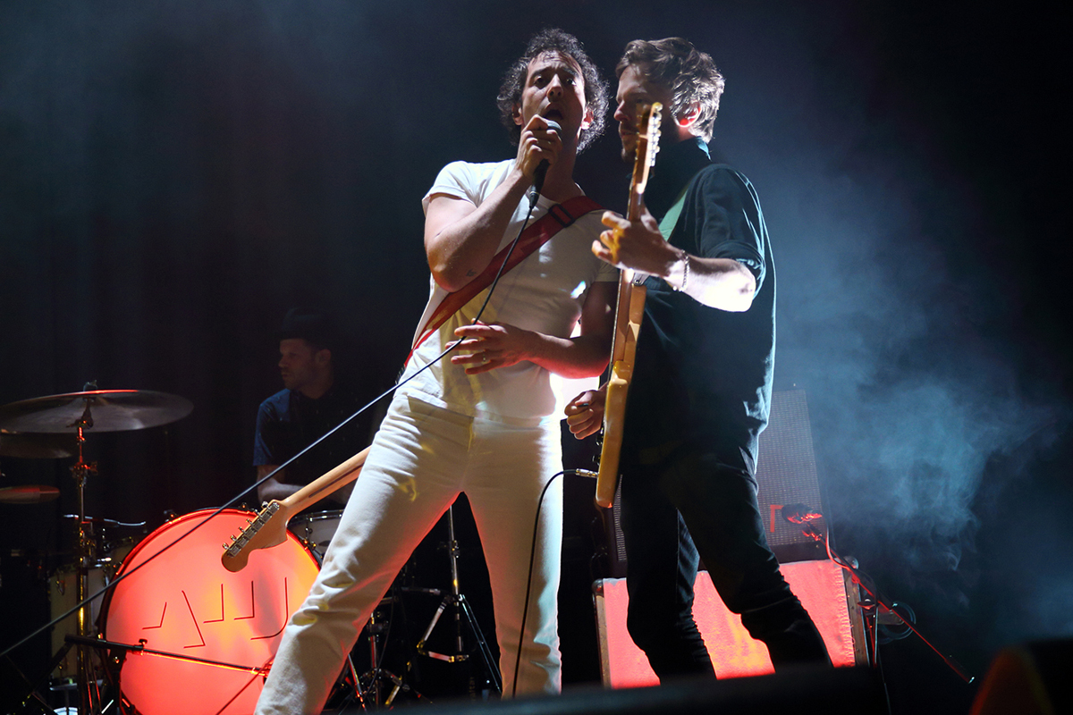 Albert hammond jr assembly1115 bc10