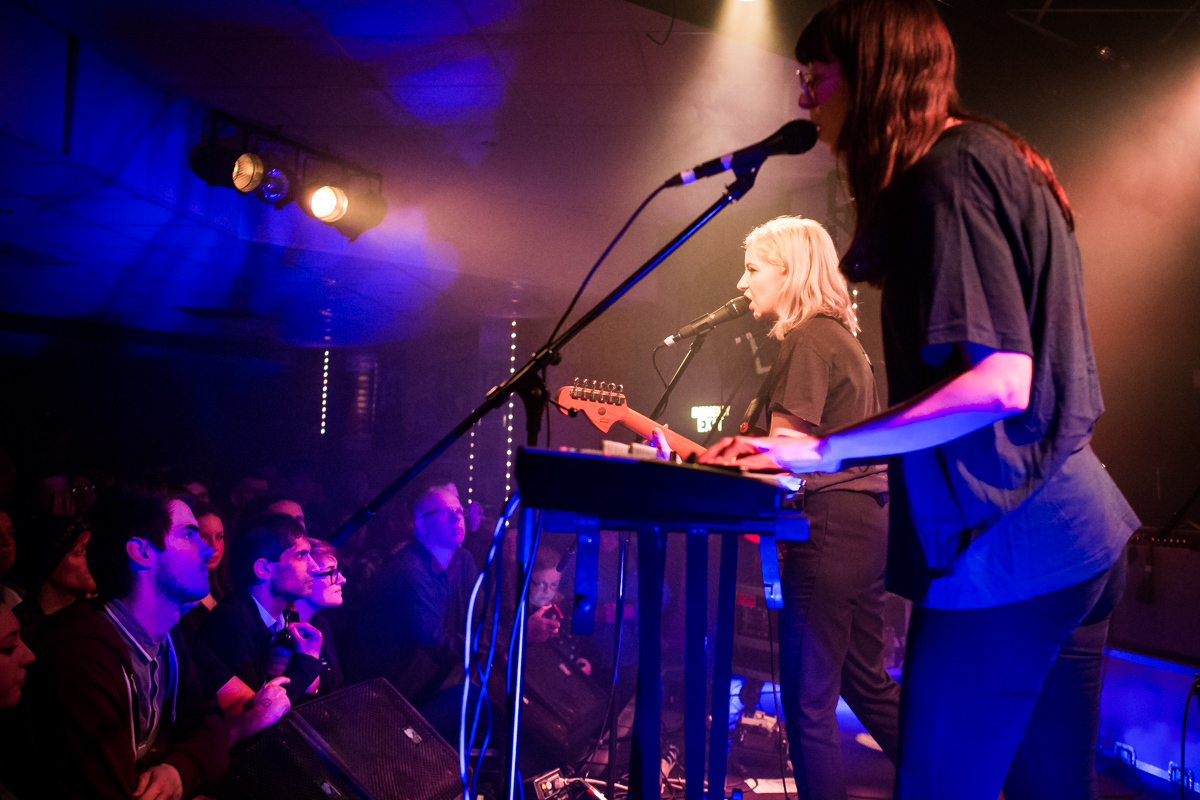 ALVVAYS Leeds 22 Jan 2015 Mike Hughes 0079