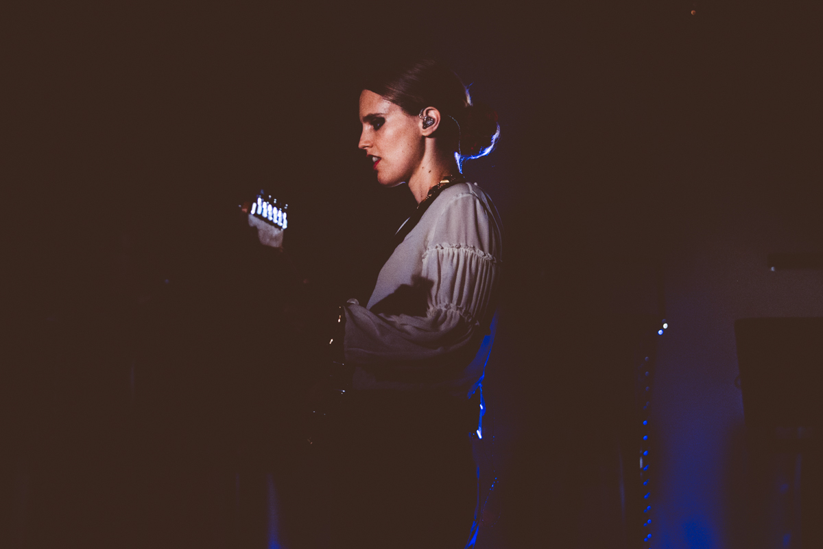 Anna Calvi QEH220815