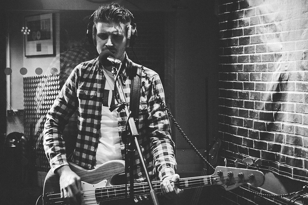 10 First Radio Session The band were asked into XFM to record an exclusive session for John Kennedy