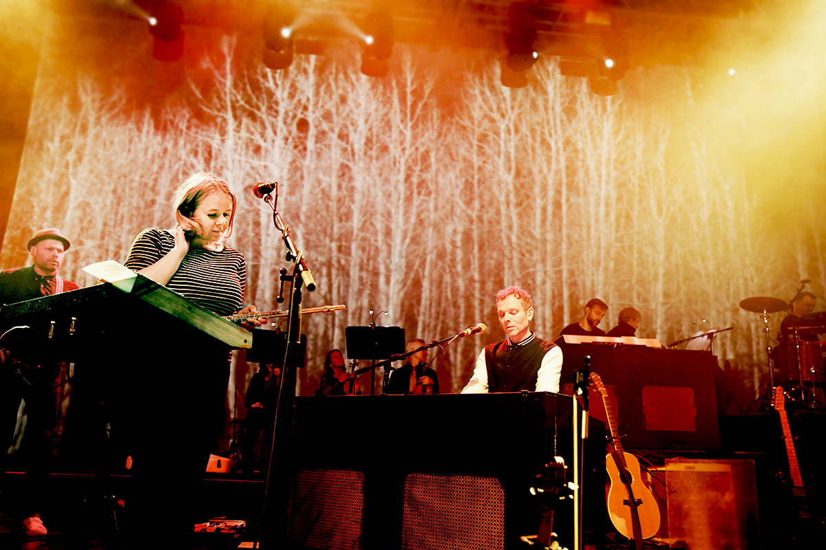 Belleand Sebastian Riviera Theater Chicago422015 Kirstie Shanley04