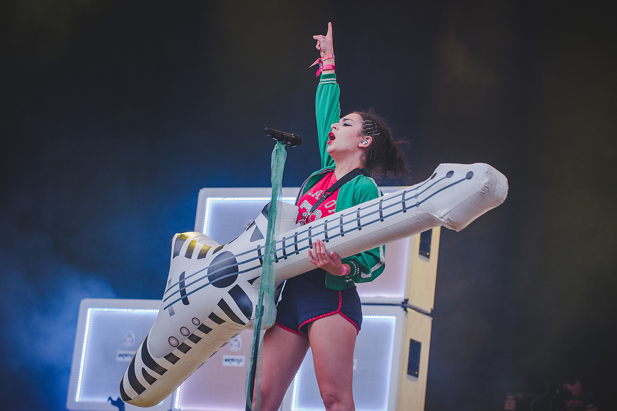 Charli XCX Bestival Gaelle Beri
