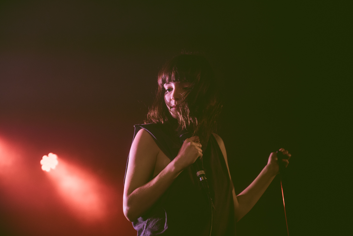 CHVRCHES Tufnell Park Dome London 230915 Laura Harvey 18
