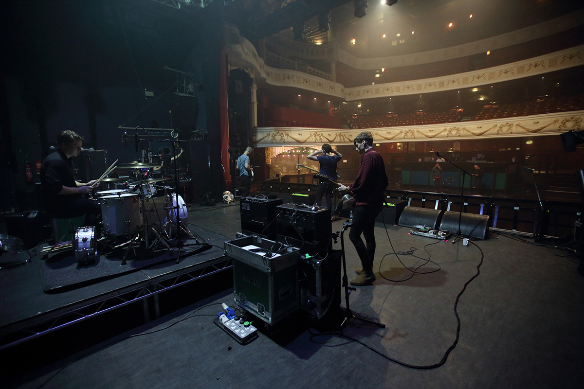 Circa waves soundcheck bc08