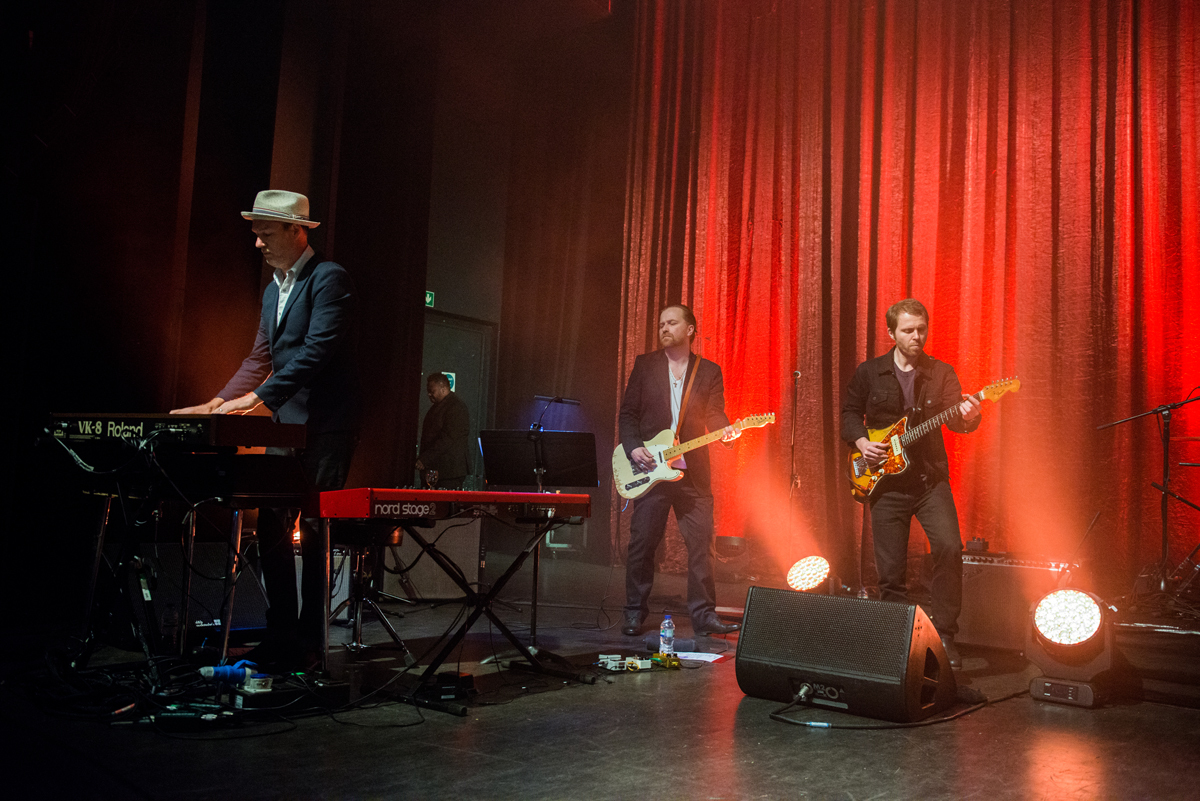 Dave Gahan The Soulsavers Shepherds Bush 261015 Gaelle Beri 009