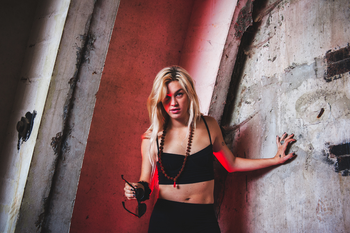 Elliphant Opener BTS 040715 Gaelle 002