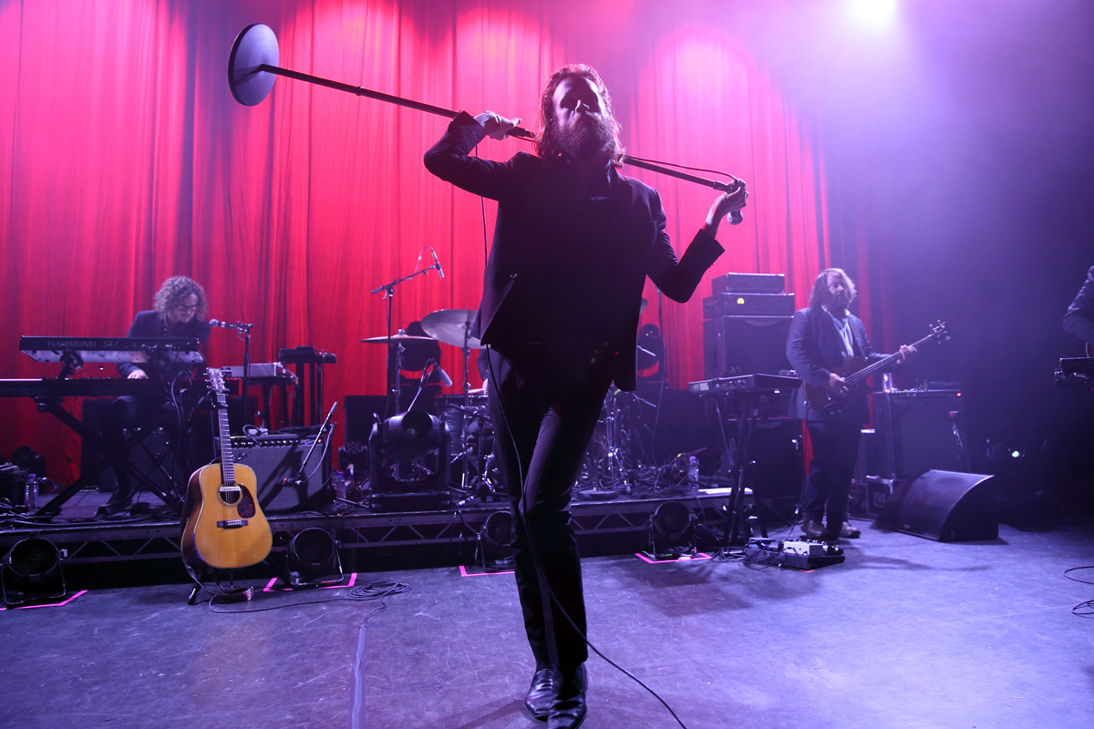 Father john misty sbe281015 bc01