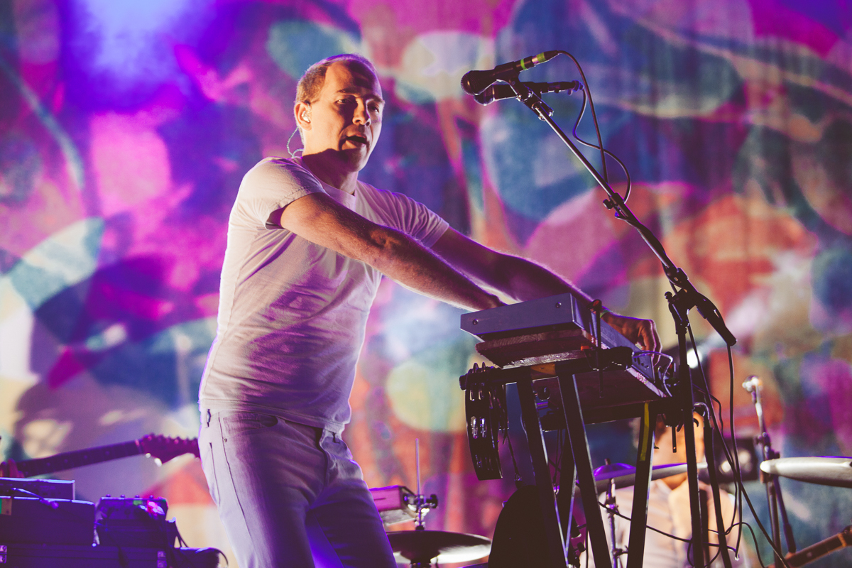 10 Field Day Caribou