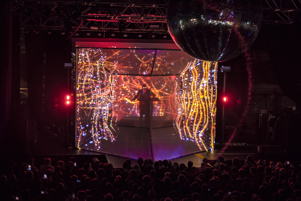 Flyinglotus o2abc 280415 matthewmcandrew 002