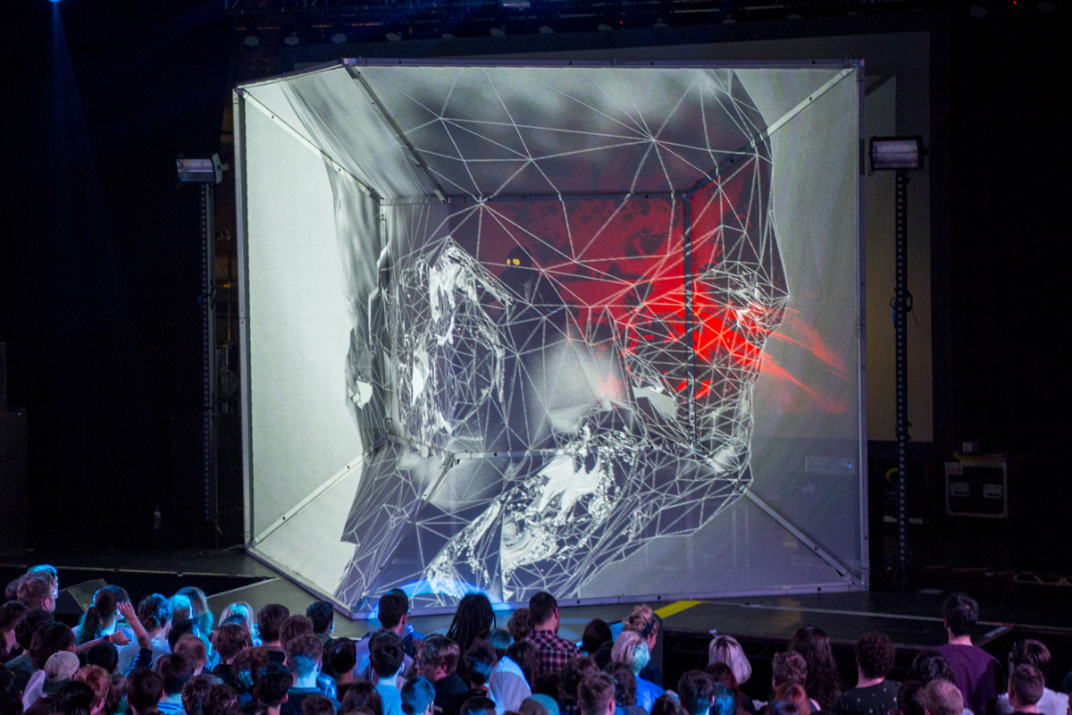 Flyinglotus o2abc 280415 matthewmcandrew 019