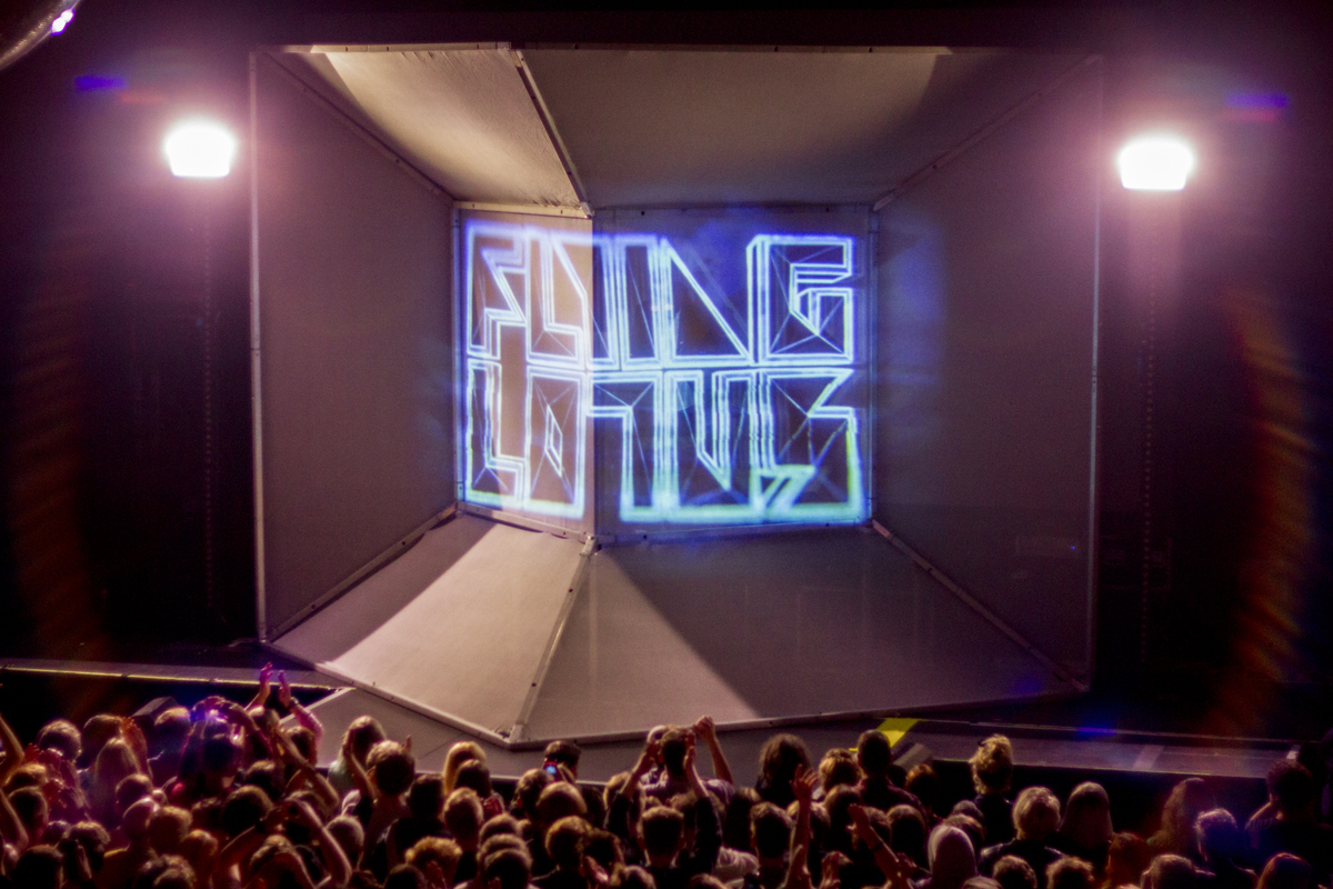 Flyinglotus o2abc 280415 matthewmcandrew 027