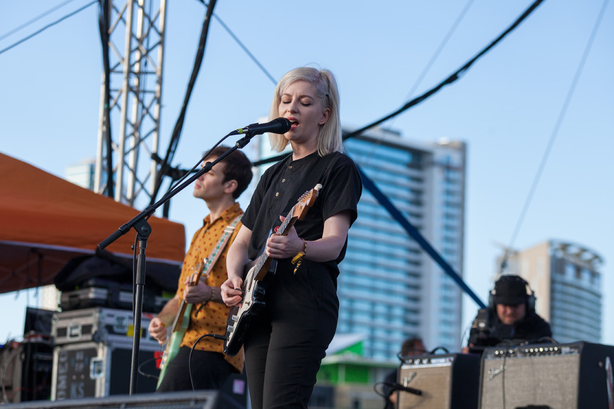 Alvvays funfunfunfest 110815 andypareti 3