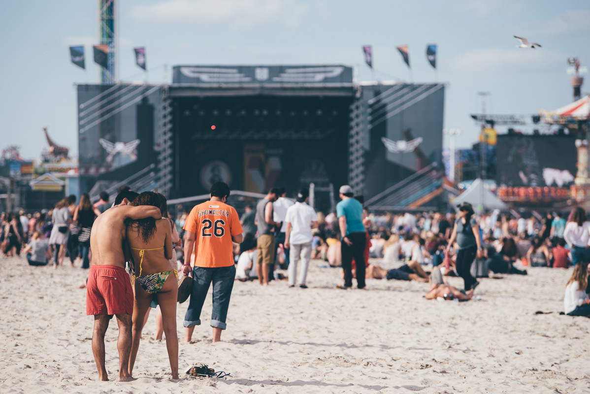 Crowd GOTR Seaside Heights 06 06 15 Erika Reinsel 12 jpg