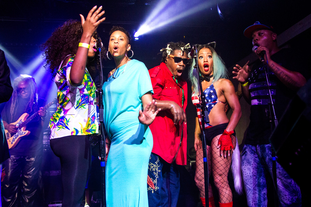 Georgeclinton empirecontrolroom 53115 andypareti 7