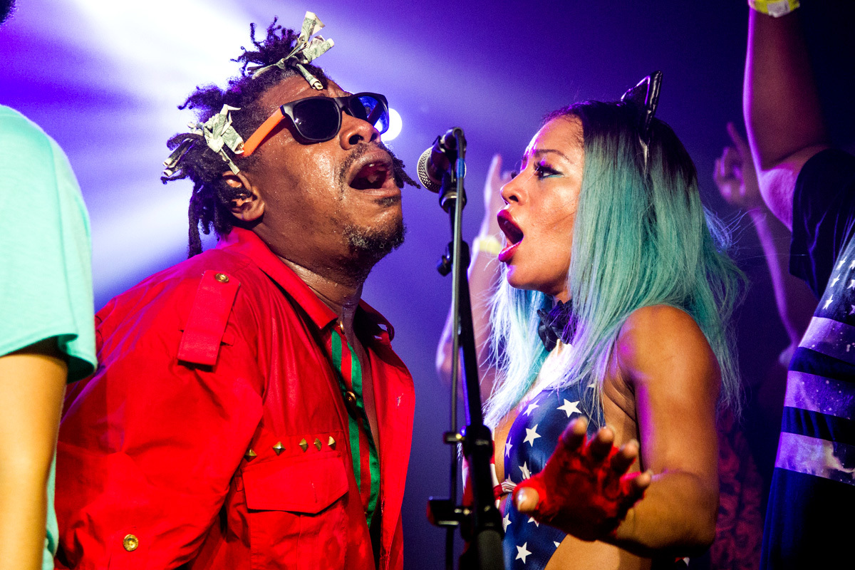 Georgeclinton empirecontrolroom 53115 andypareti 9